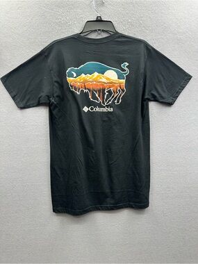 Columbia Crew Neck Graphic T-Shirt Mens Size M Black Outdoor Sportswear Tee NWT